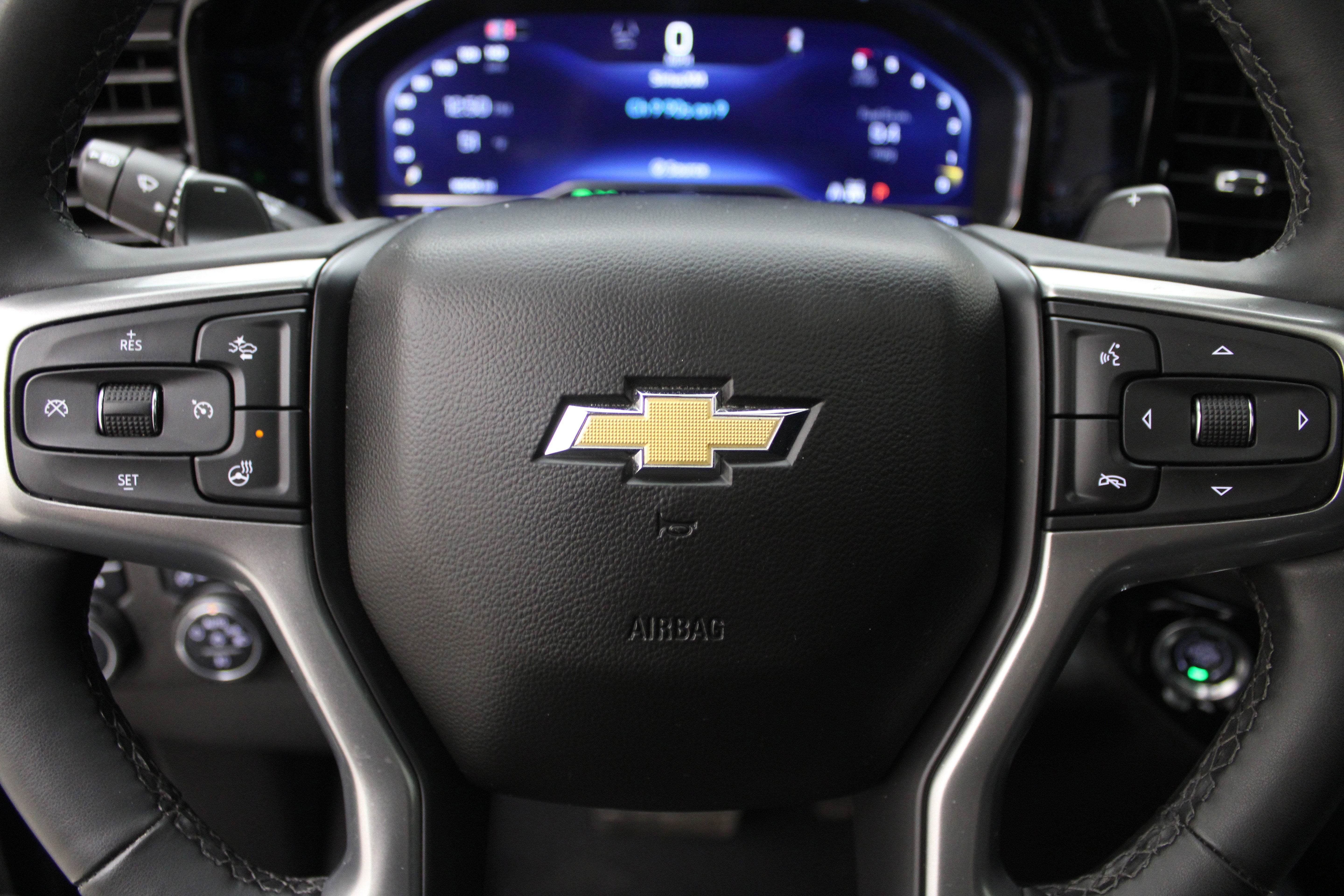 2025 Chevrolet Silverado 1500 LTZ
