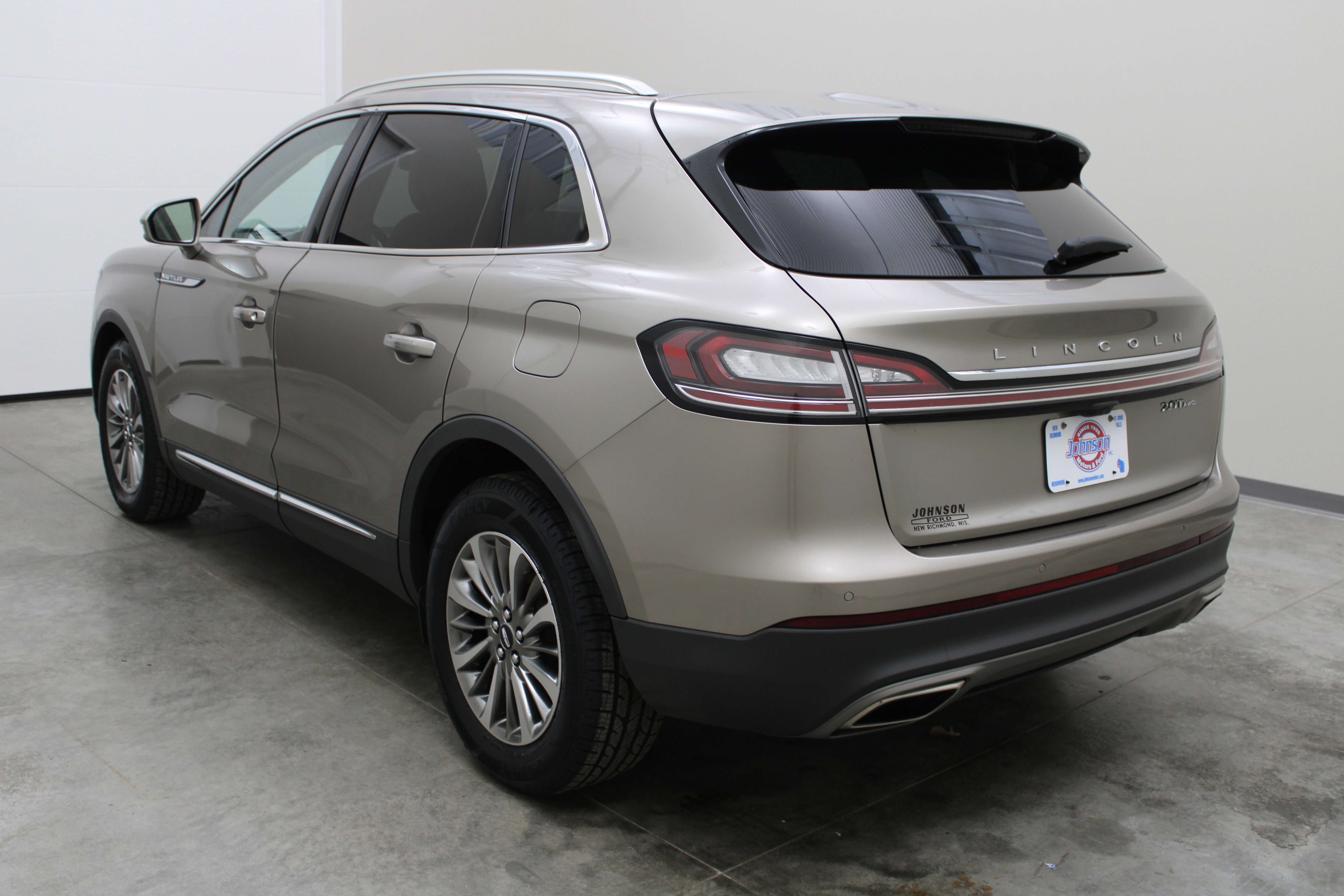 2020 Lincoln Nautilus Standard