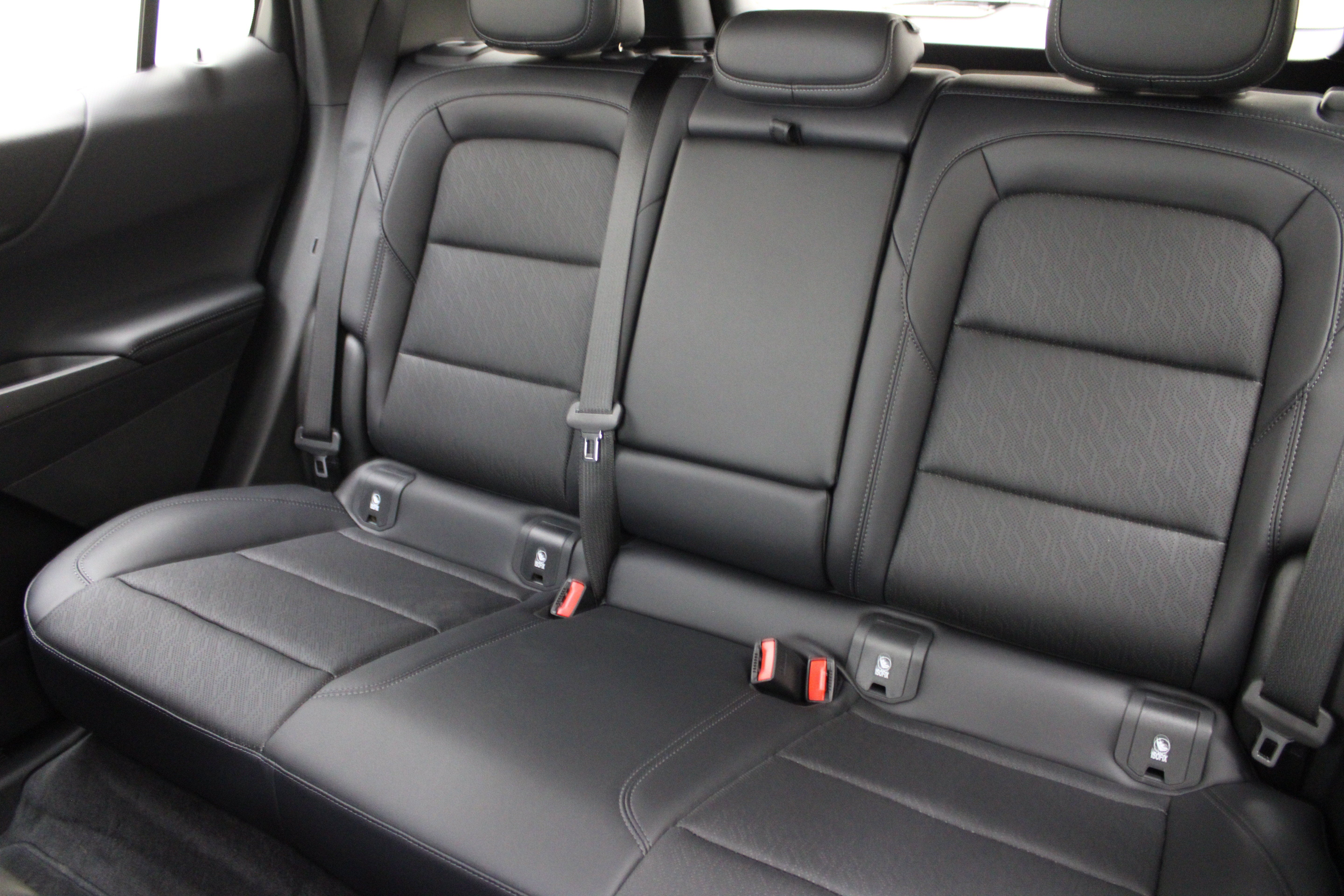 2027 Chevrolet Equinox AWD LT