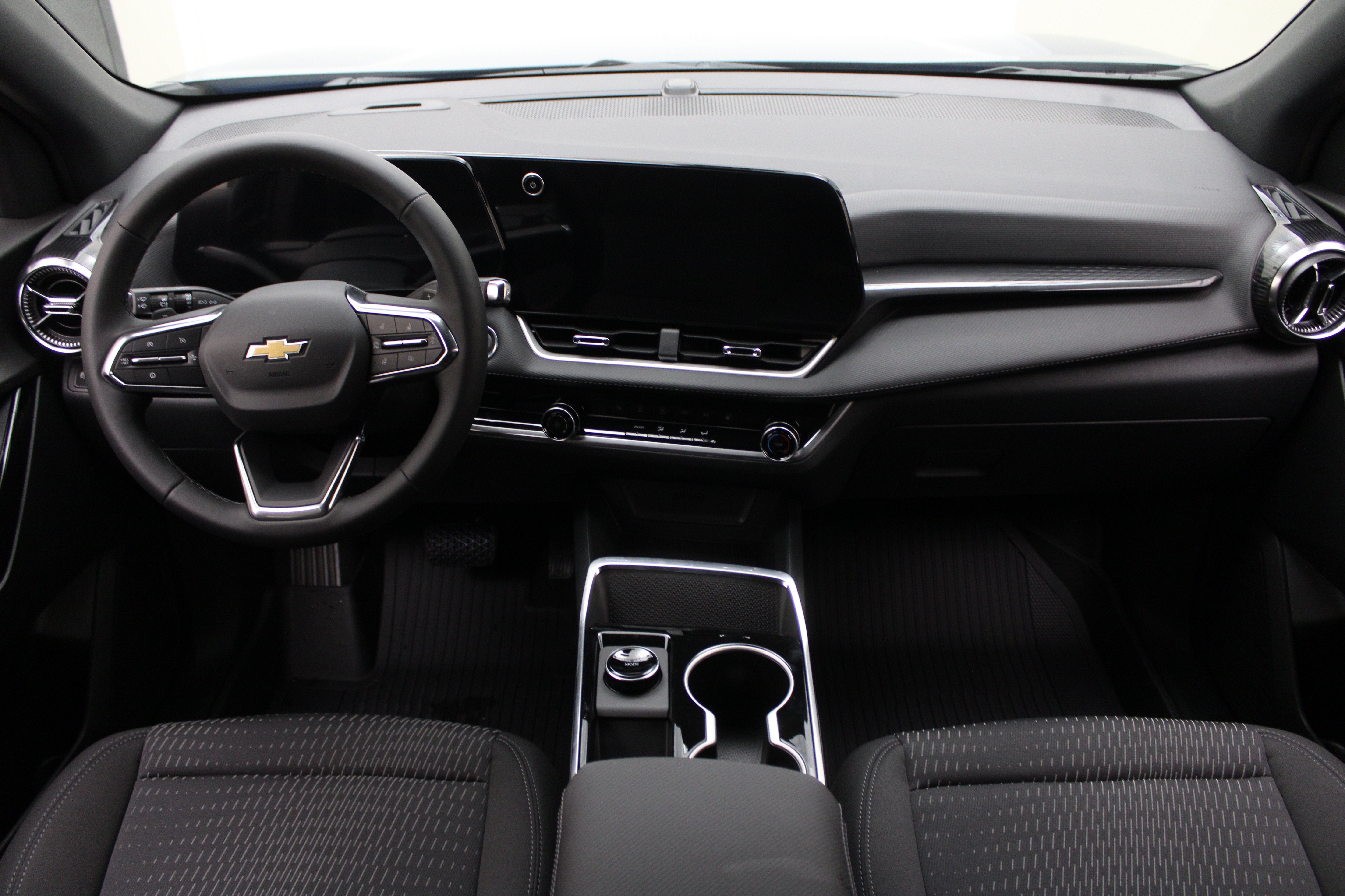 2027 Chevrolet Equinox AWD LT