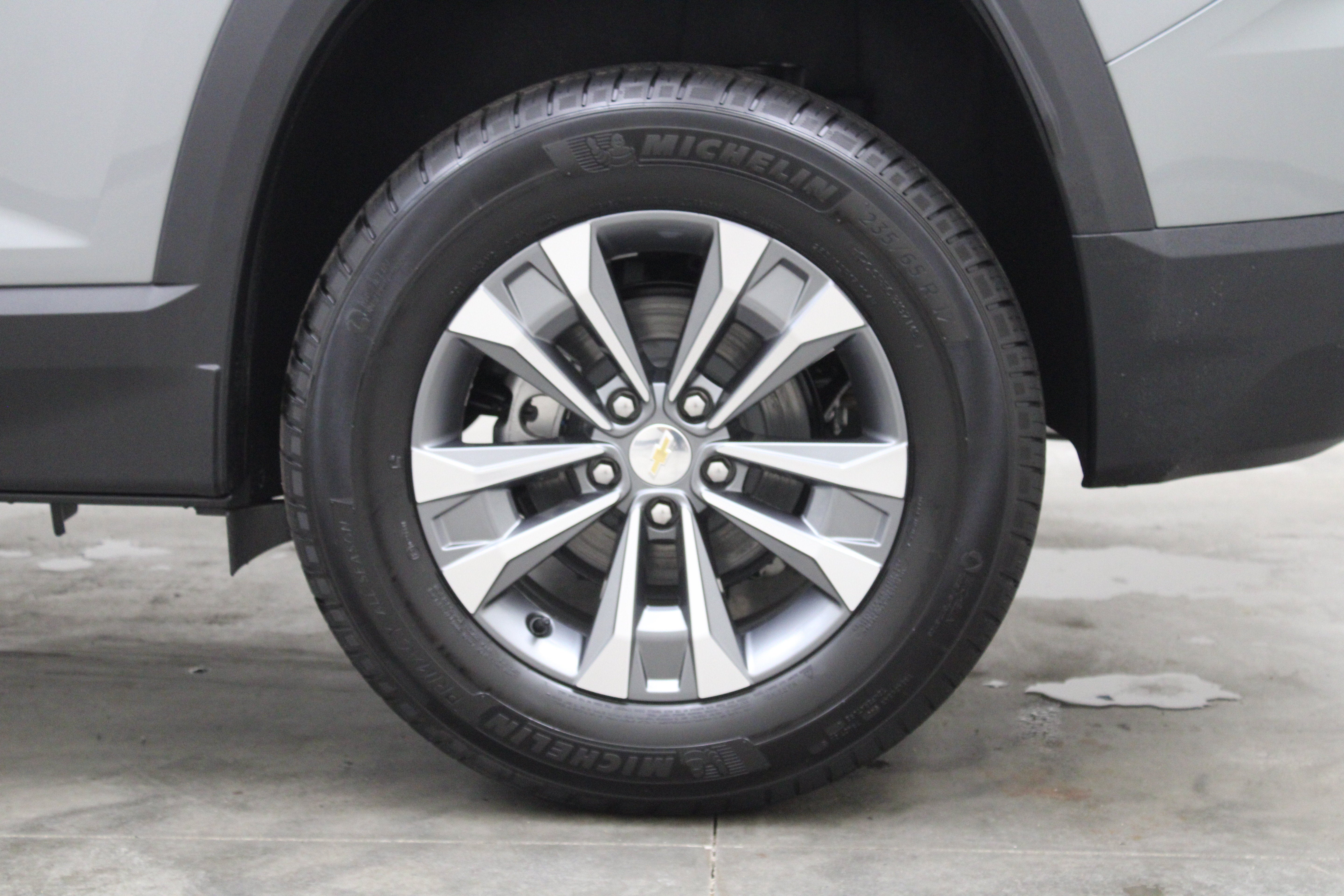 2027 Chevrolet Equinox AWD LT