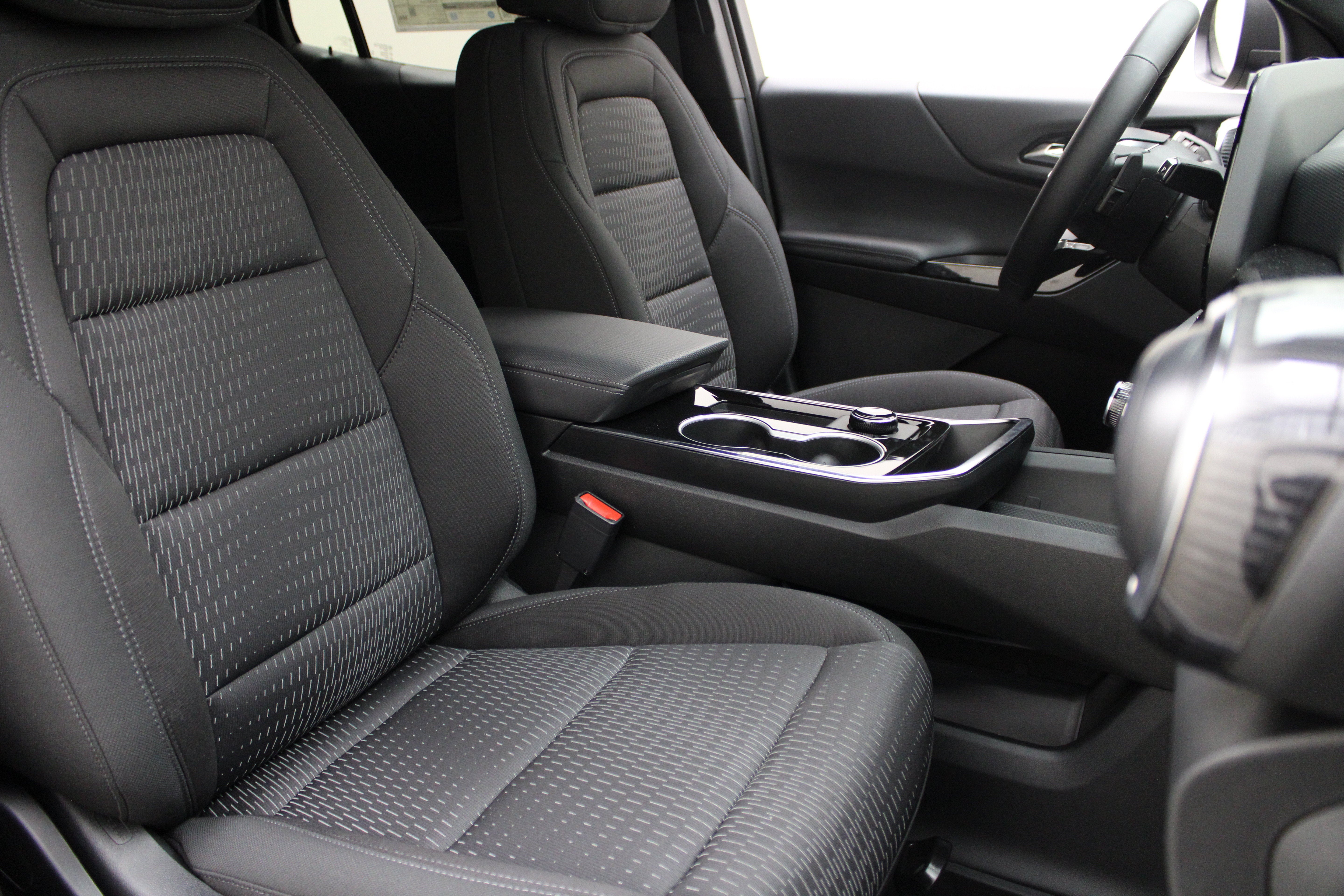 2027 Chevrolet Equinox AWD LT