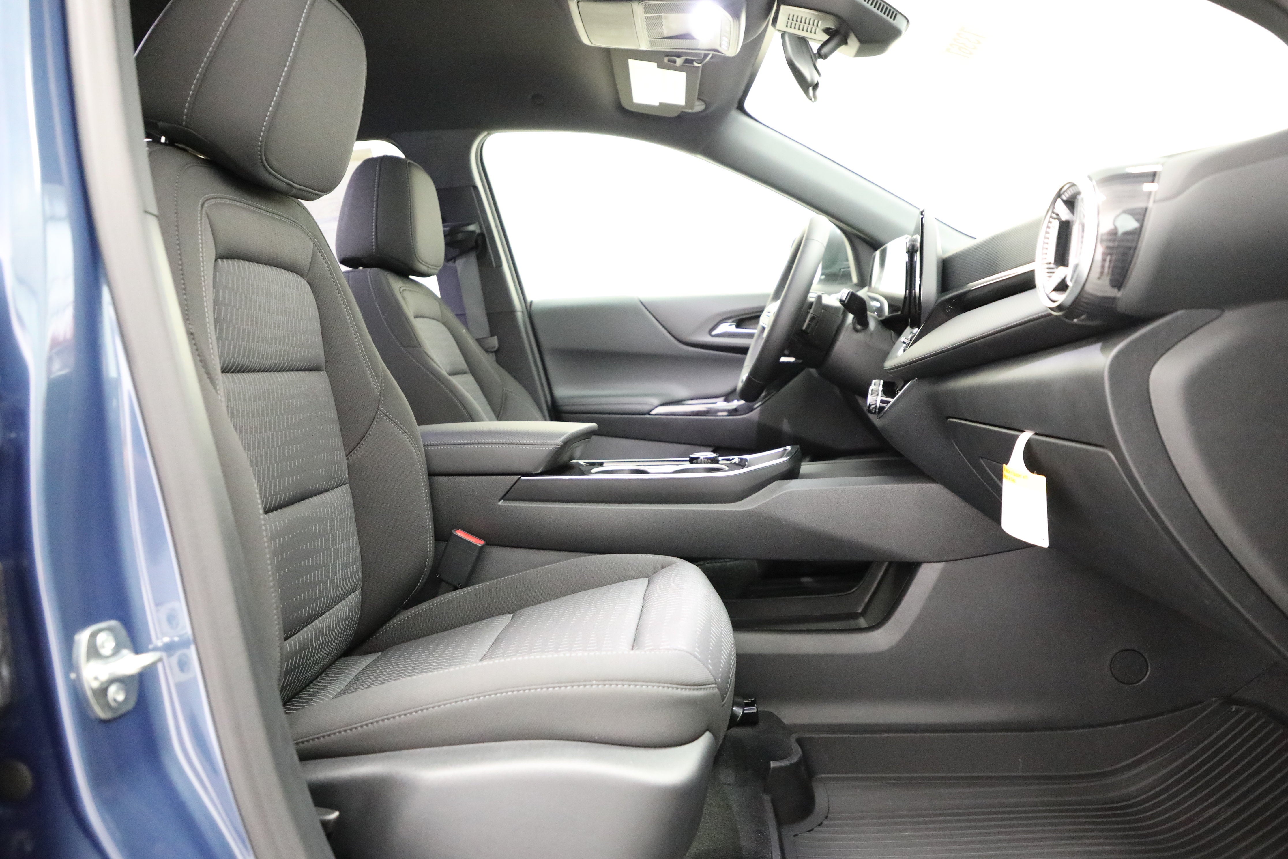 2027 Chevrolet Equinox AWD LT