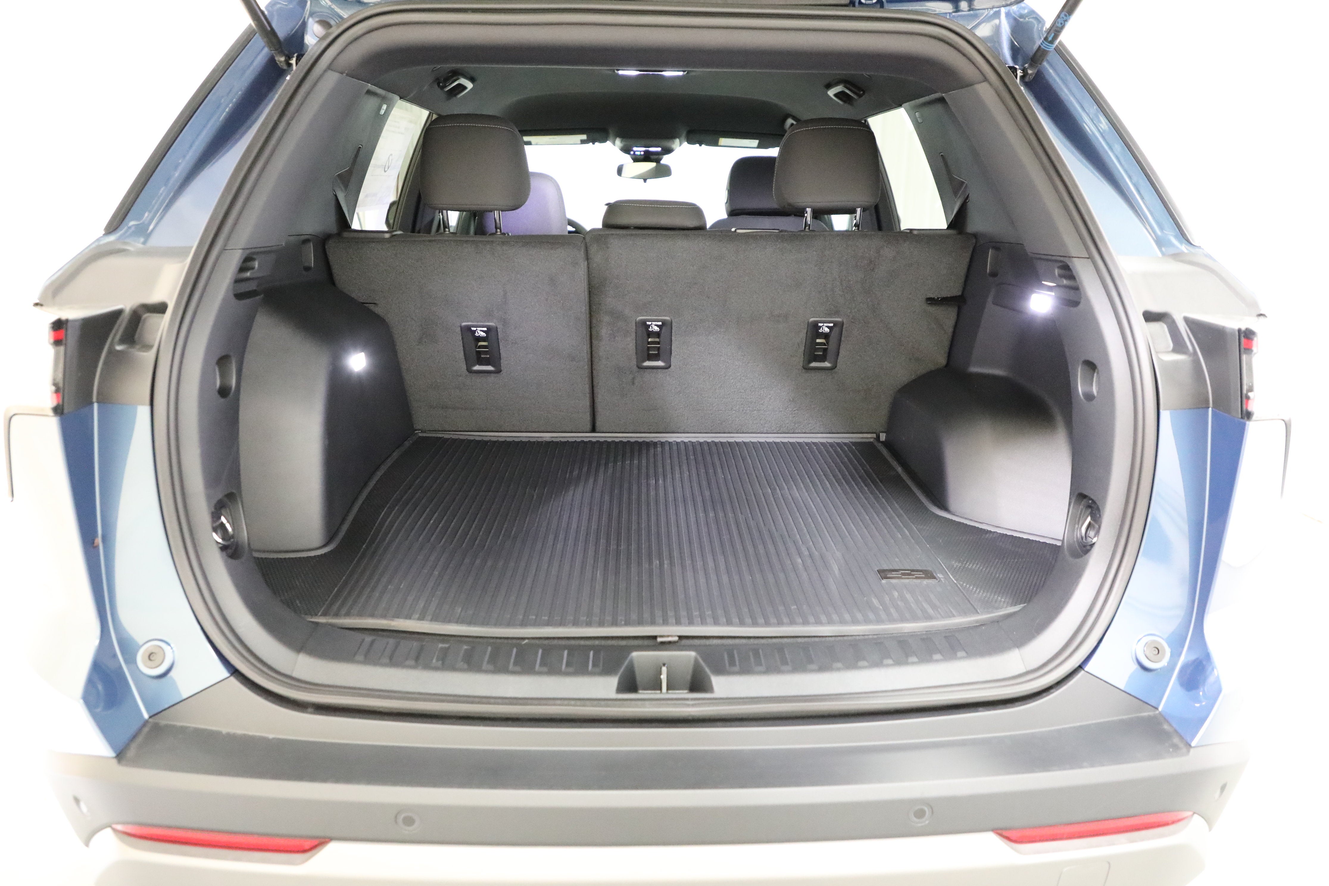 2027 Chevrolet Equinox AWD LT