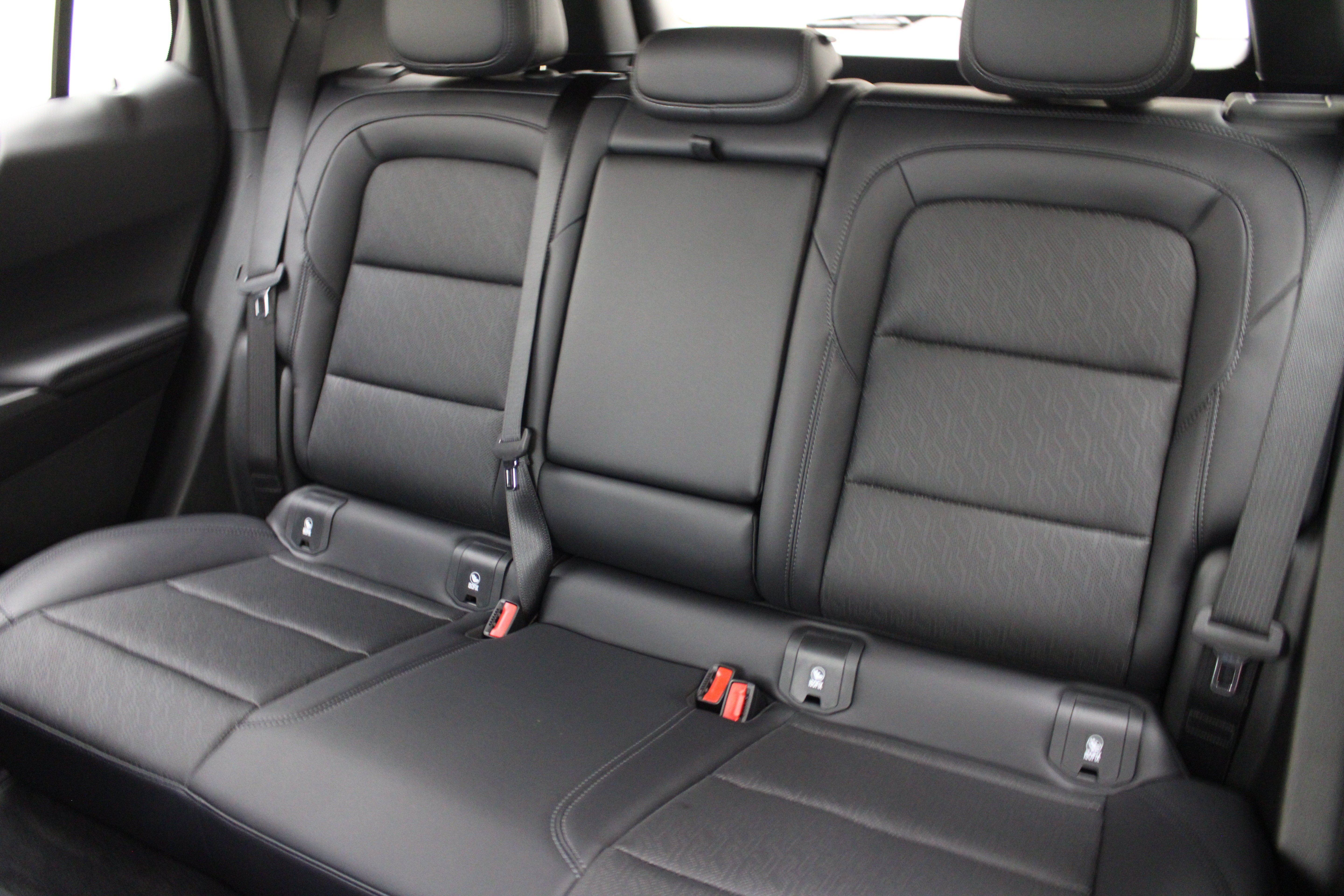 2027 Chevrolet Equinox AWD LT