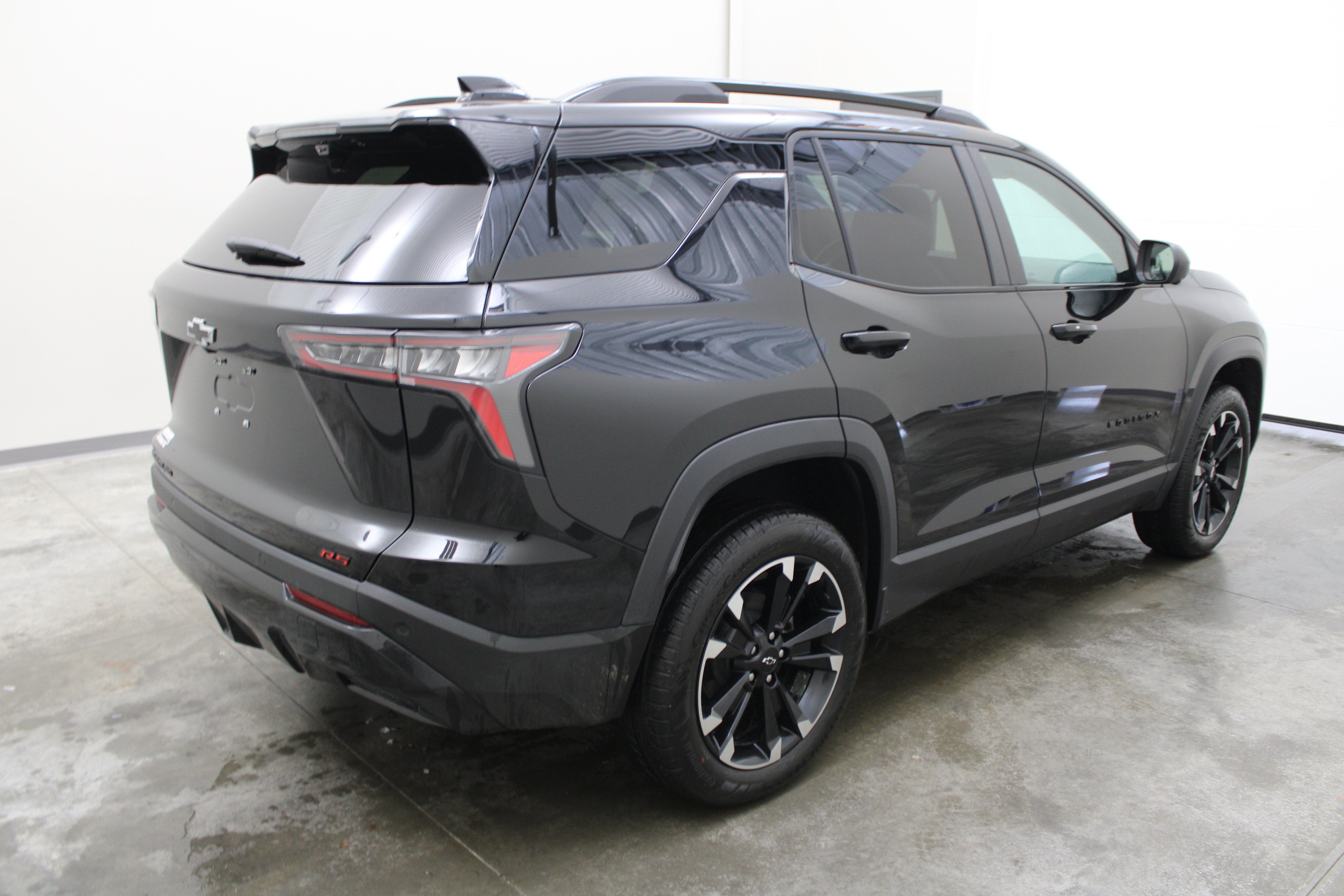 2027 Chevrolet Equinox AWD RS