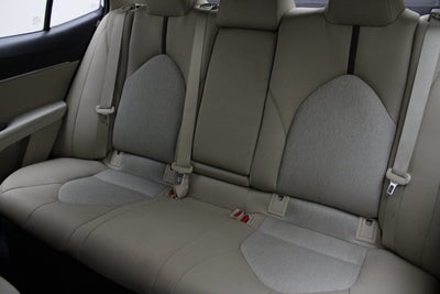 2019 Toyota Camry Hybrid LE