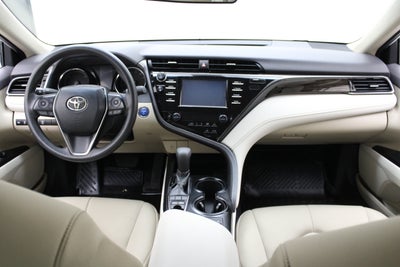 2019 Toyota Camry Hybrid LE