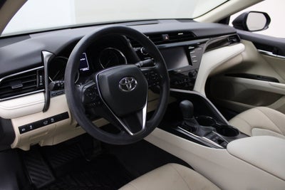 2020 Toyota Camry Hybrid LE