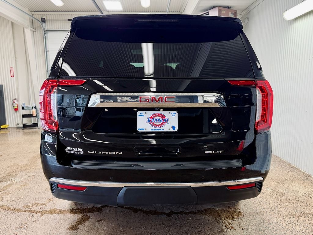 2023 GMC Yukon SLT