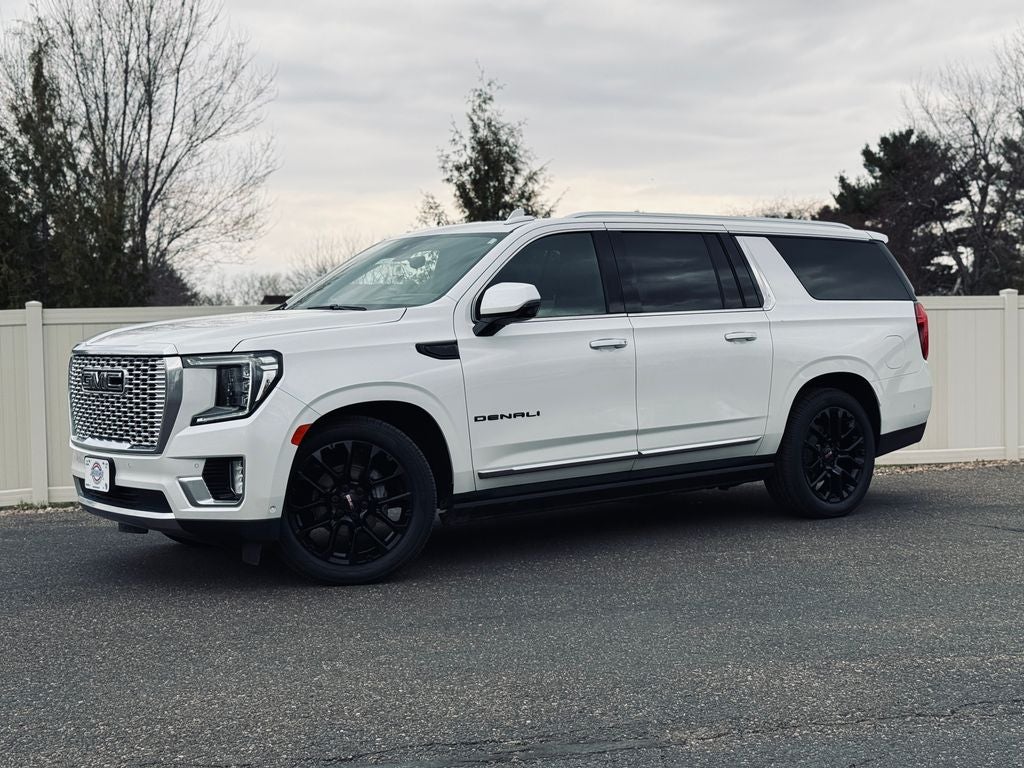 2023 GMC Yukon XL Denali
