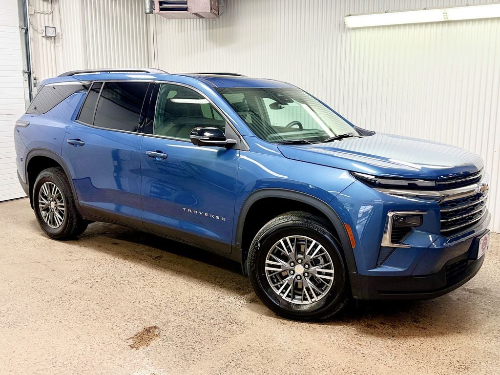 2024 Chevrolet Traverse LT 2LT
