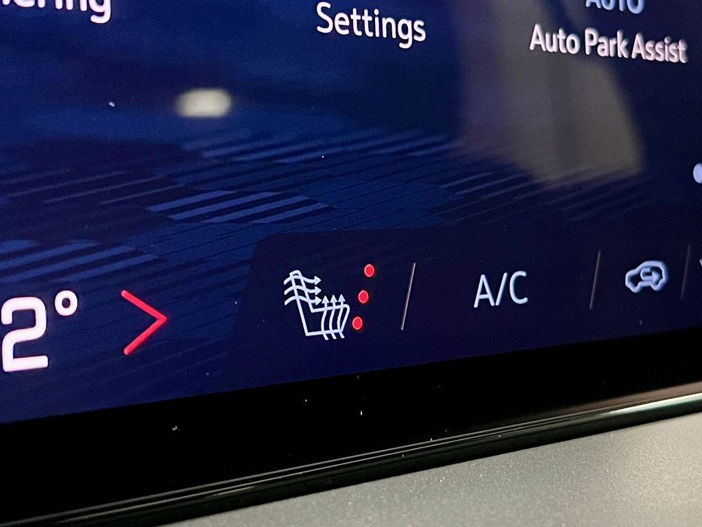 2024 Chevrolet Traverse LT 2LT