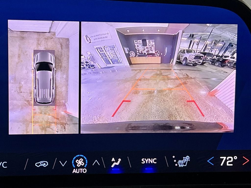 2024 Chevrolet Traverse LT 2LT