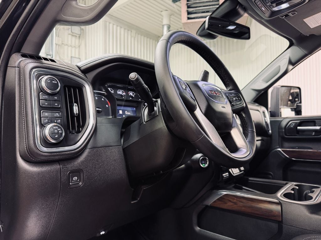 2023 GMC Sierra 2500HD SLT