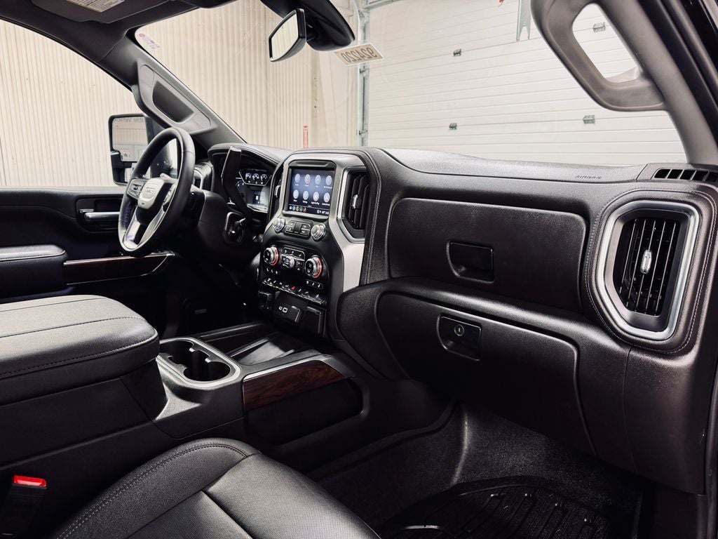 2023 GMC Sierra 2500HD SLT