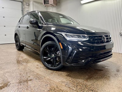 2023 Volkswagen Tiguan 2.0T SE R-Line Black