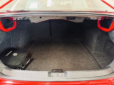 2019 Volkswagen Jetta R-Line