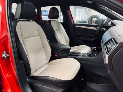 2019 Volkswagen Jetta R-Line