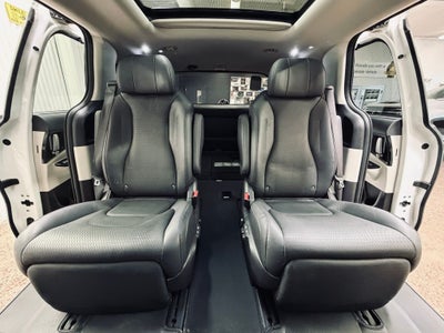 2024 Kia Carnival SX Prestige